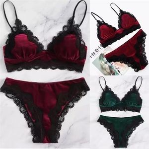 Green small two piece sleep set